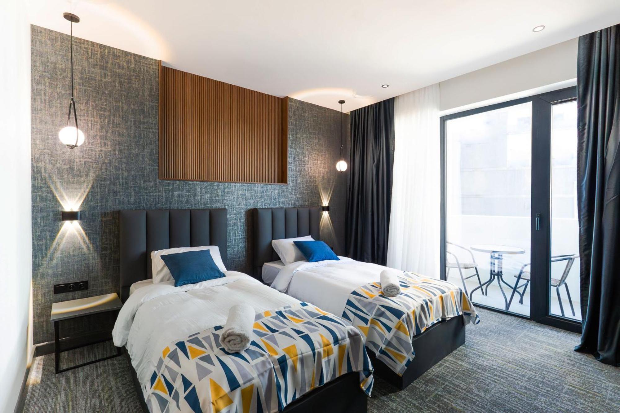 Nova Luxe Hotel & Residences Batumi Exterior photo