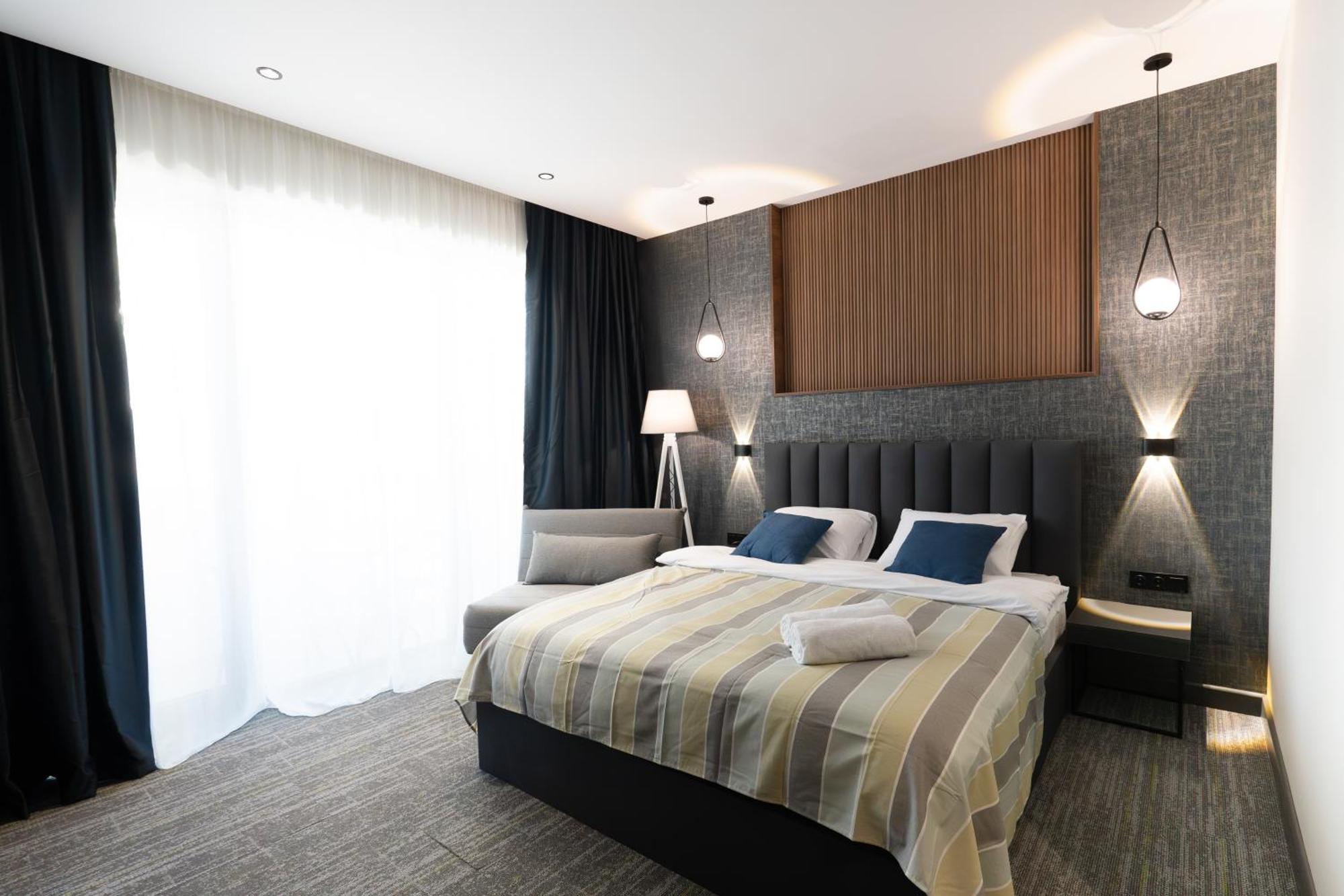 Nova Luxe Hotel & Residences Batumi Exterior photo